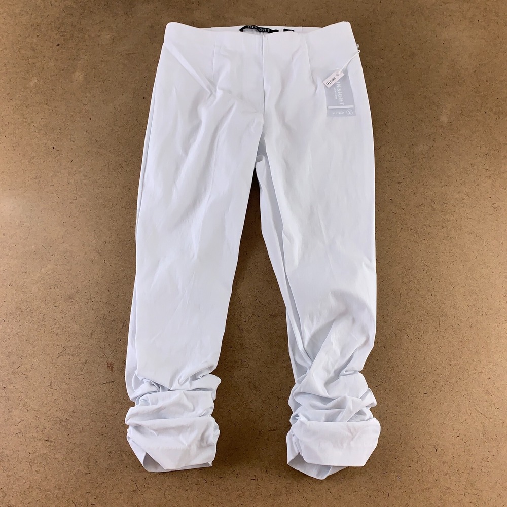 Insight New York Women's 2 White Mid Rise Stretch Ruched Capri Pants NWT *Flaw